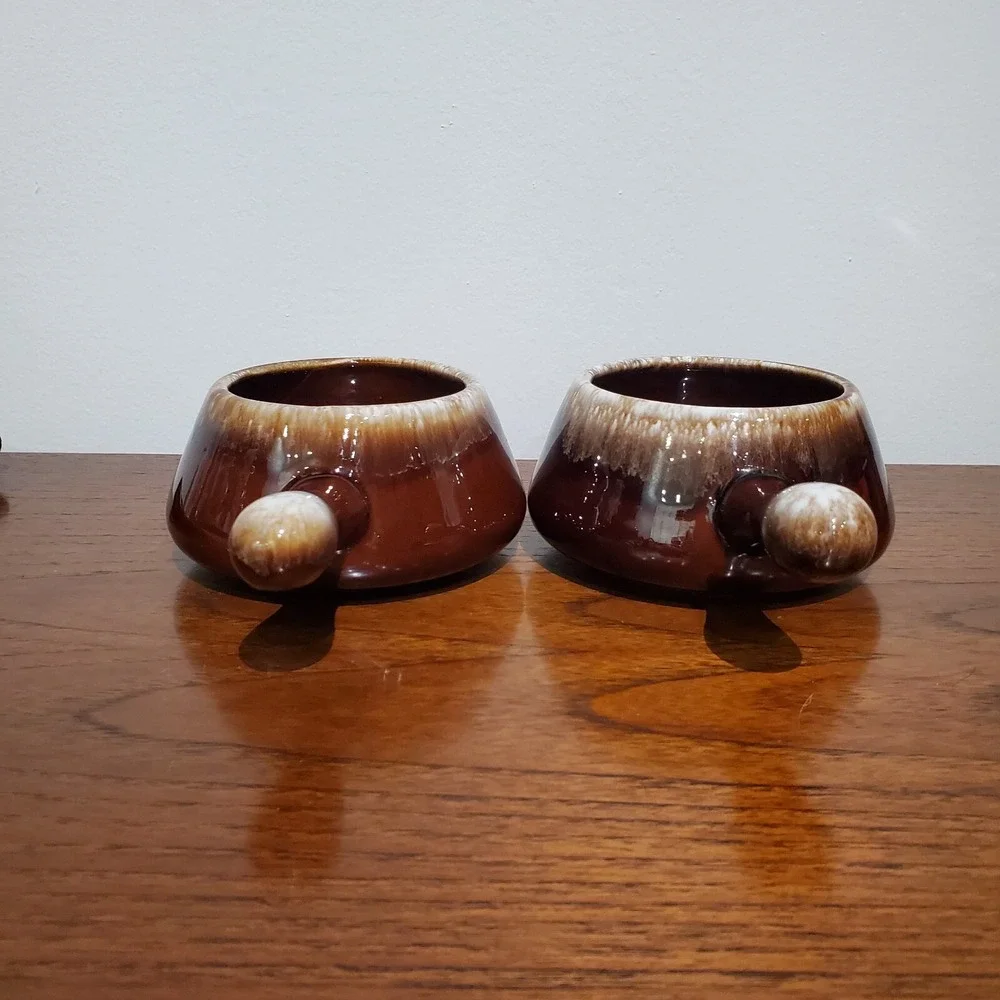 2 McCoy 7054 brown drip handled Onion/Chili/Soup Bowls‎ -Glaze Drip Pottery